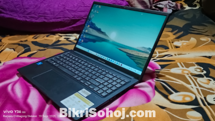 Asus laptop X1504VA 13th Genaration